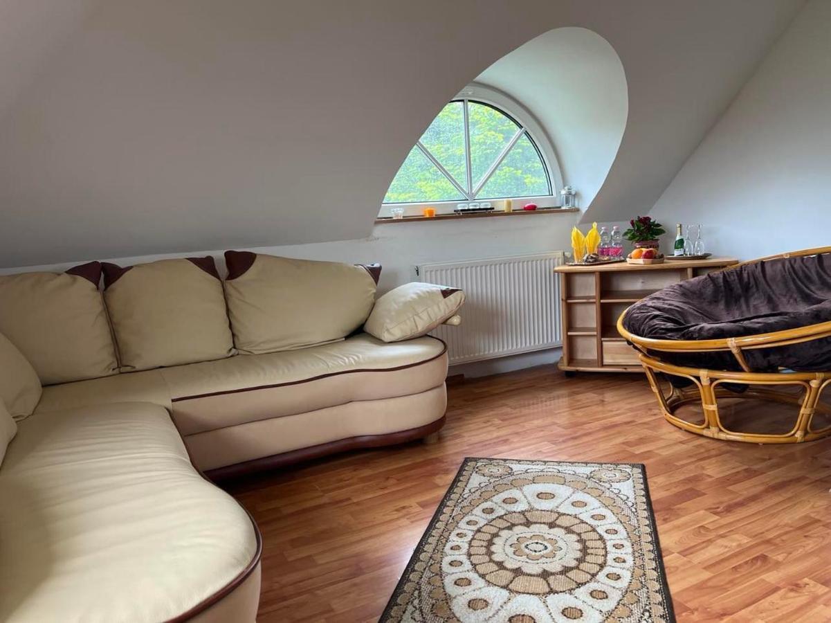 Jurta Hotel Balatongyoeroek Exteriér fotografie